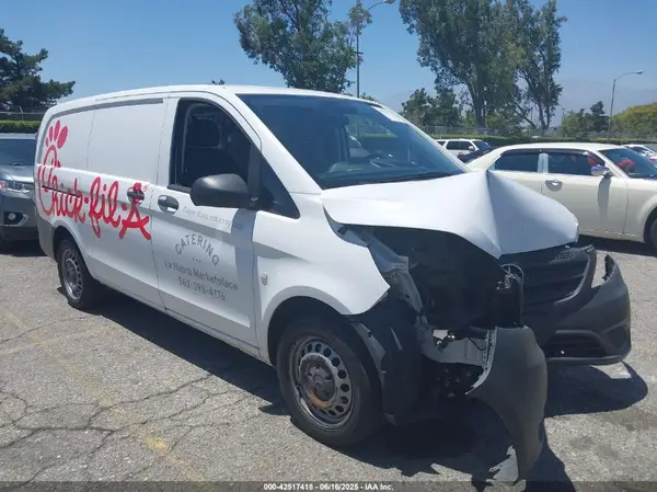 WD3PG2EA8H3258875 2017 MERCEDES-BENZ METRIS - Image 1