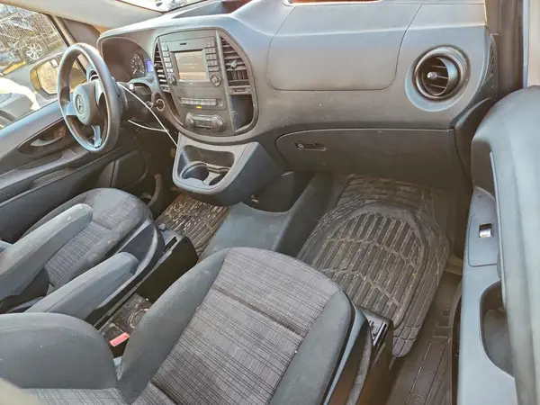 WD3PG2EA8H3267107 2017 MERCEDES-BENZ METRIS - Image 8
