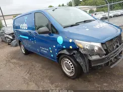 WD3PG2EA8H3295697 2017 MERCEDES-BENZ METRIS