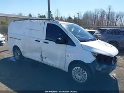 WD3PG2EA9H3206977 2017 MERCEDES-BENZ METRIS