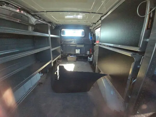 WD3PG2EA9K3524007 2019 MERCEDES-BENZ METRIS - Image 2