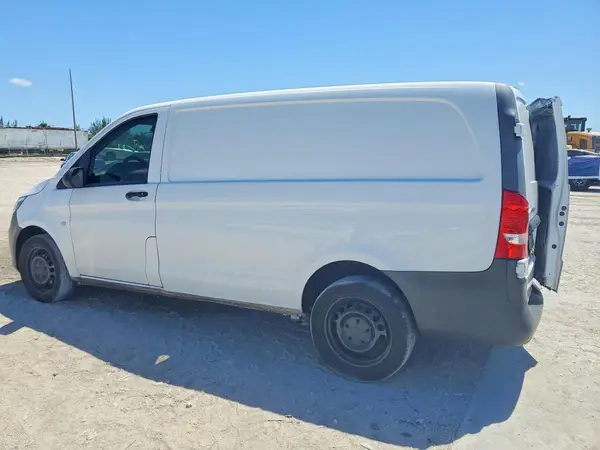 WD3PG2EA9K3531037 2019 MERCEDES-BENZ METRIS - Image 2