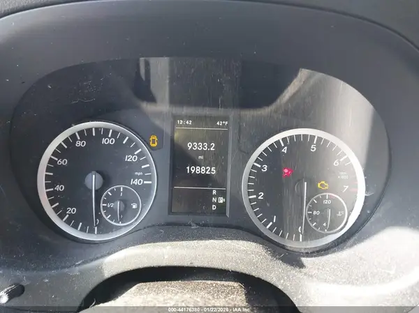 WD3PG2EA9K3609106 2019 MERCEDES-BENZ METRIS - Image 2