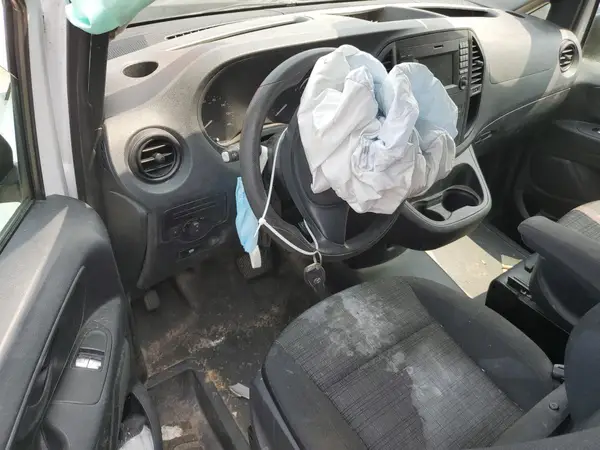 WD3PG2EA9L3667055 2020 MERCEDES-BENZ METRIS - Image 8