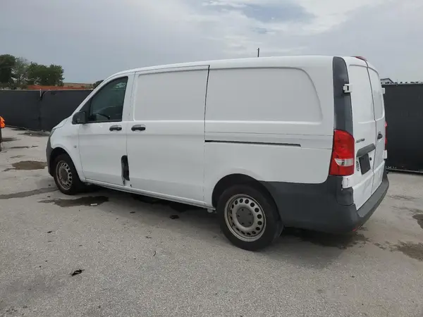 WD3PG2EAXG3160641 2016 MERCEDES-BENZ METRIS - Image 2
