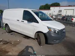 WD3PG2EAXH3212240 2017 MERCEDES-BENZ METRIS