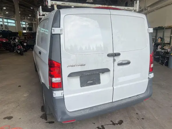 WD3PG2EAXH3273801 2017 MERCEDES-BENZ METRIS - Image 8