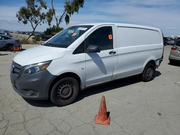 WD3PG2EAXJ3422052 2018 MERCEDES-BENZ METRIS - Image 1