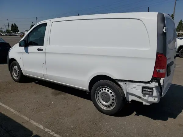 WD3PG2EAXJ3491890 2018 MERCEDES-BENZ METRIS - Image 2