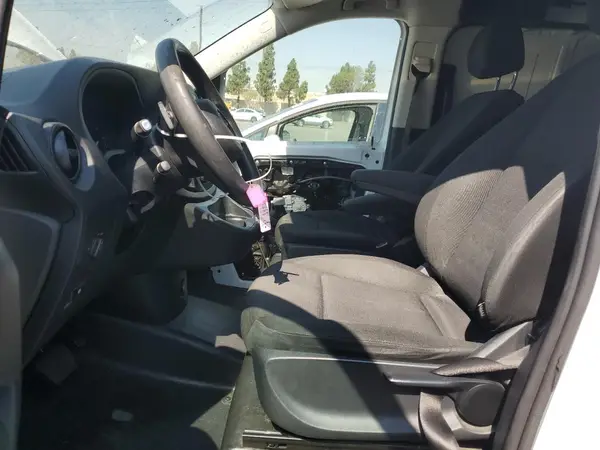 2018 MERCEDES-BENZ METRIS auction photo 7