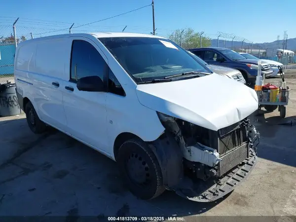 WD3PG2EAXK3530575 2019 MERCEDES-BENZ METRIS - Image 1