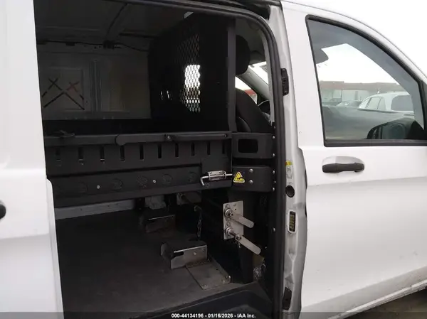 WD3PG2EAXK3608210 2019 MERCEDES-BENZ METRIS - Image 8
