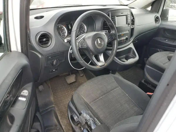 WD3PG3EA0J3490138 2018 MERCEDES-BENZ METRIS - Image 8