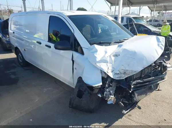 WD3PG3EA0L3678919 2020 MERCEDES-BENZ METRIS - Image 1