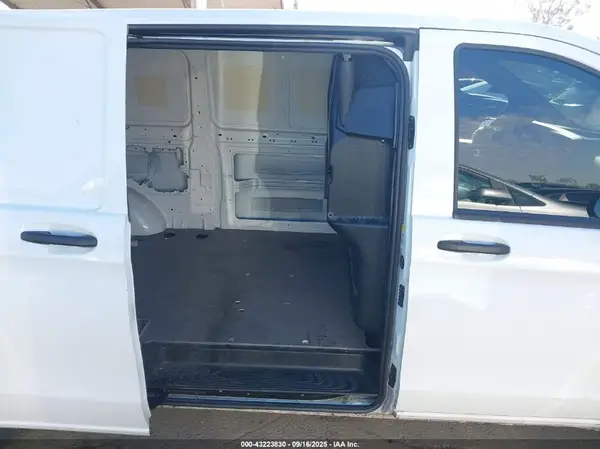 WD3PG3EA0L3678919 2020 MERCEDES-BENZ METRIS - Image 8