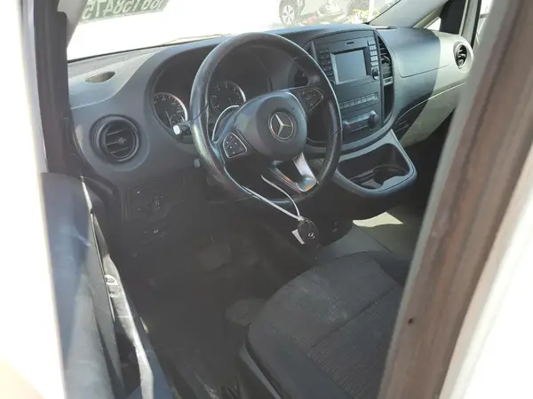 WD3PG3EA2J3486396 2018 MERCEDES-BENZ METRIS - Image 8