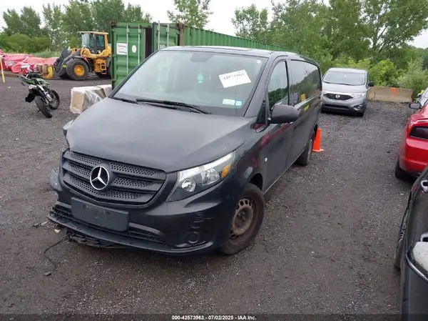 WD3PG3EA3L3666988 2020 MERCEDES-BENZ METRIS - Image 2