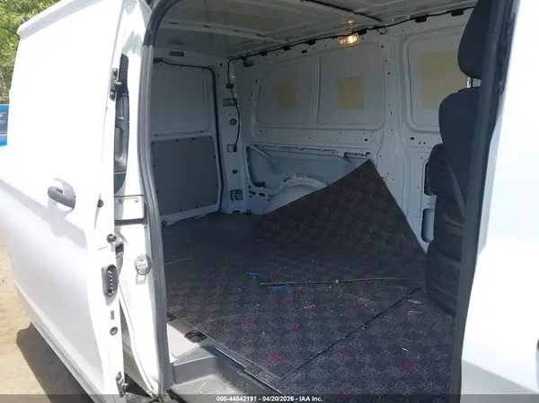 WD3PG3EA4L3665171 2020 MERCEDES-BENZ METRIS - Image 8