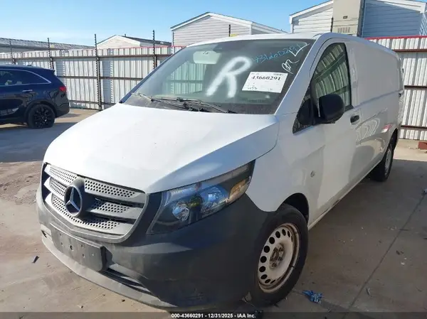 WD3PG3EA5K3534202 2019 MERCEDES-BENZ METRIS - Image 2