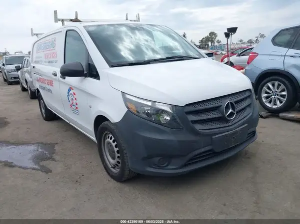 WD3PG3EA6L3645875 2020 MERCEDES-BENZ METRIS - Image 1