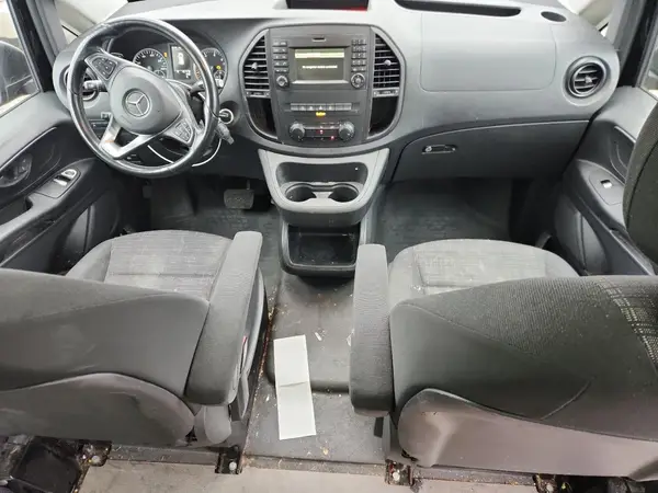 WD3PG3EA7J3440448 2018 MERCEDES-BENZ METRIS - Image 8