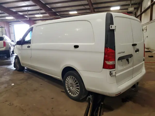 WD3PG3EA7K3594997 2019 MERCEDES-BENZ METRIS - Image 2