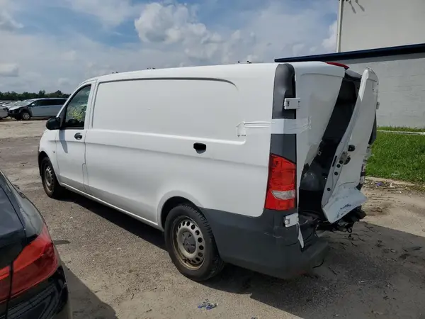 WD3PG3EA8J3470719 2018 MERCEDES-BENZ METRIS - Image 2