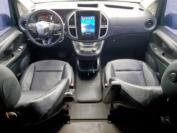 WD3PG3EA8K3599237 2019 MERCEDES-BENZ METRIS - Image 8