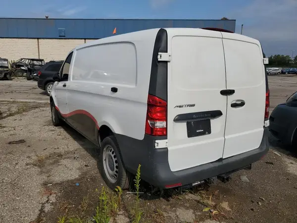 WD3PG3EA8L3682233 2020 MERCEDES-BENZ METRIS - Image 2