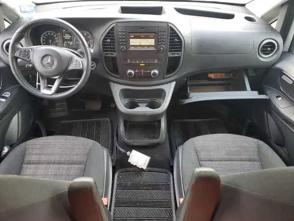 WD4BG2EE1J3443896 2018 MERCEDES-BENZ METRIS - Image 8