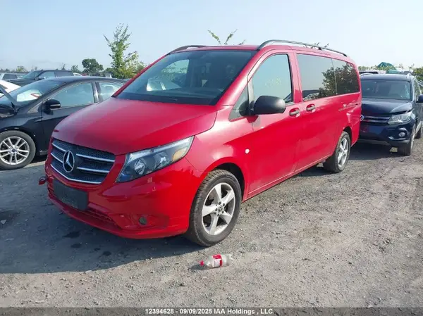 WD4BG2EE4K3520844 2019 MERCEDES-BENZ METRIS - Image 2