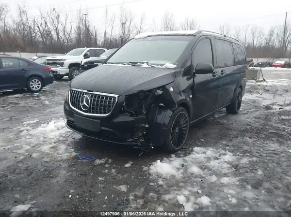 WD4BG2EE5H3322590 2017 MERCEDES-BENZ METRIS - Image 2