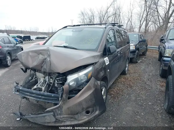 WD4BG2EE6J3429962 2018 MERCEDES-BENZ METRIS - Image 2