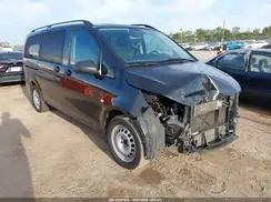 WD4PG2EE0G3096785 2016 MERCEDES-BENZ METRIS