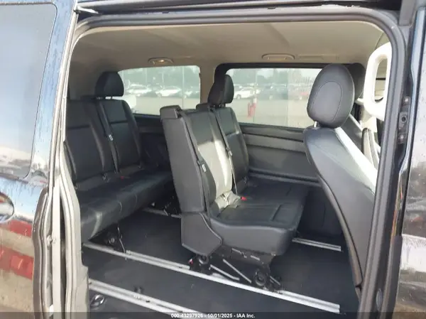 WD4PG2EE0G3096785 2016 MERCEDES-BENZ METRIS - Image 8