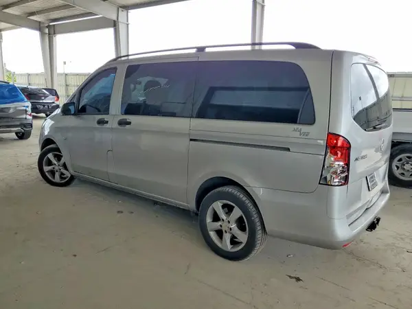 WD4PG2EE0G3096964 2016 MERCEDES-BENZ METRIS - Image 2