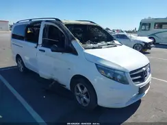 WD4PG2EE0G3107848 2016 MERCEDES-BENZ METRIS