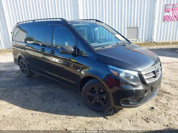 WD4PG2EE0H3234262 2017 MERCEDES-BENZ METRIS - Image 1