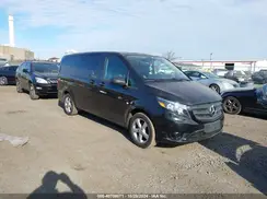 WD4PG2EE0H3306061 2017 MERCEDES-BENZ METRIS