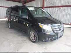 WD4PG2EE0J3342824 2018 MERCEDES-BENZ METRIS