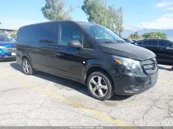 WD4PG2EE0J3350762 2018 MERCEDES-BENZ METRIS