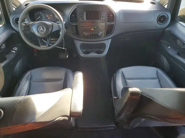 WD4PG2EE0J3356061 2018 MERCEDES-BENZ METRIS - Image 8
