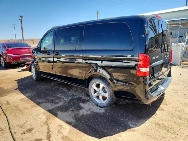 WD4PG2EE0J3452286 2018 MERCEDES-BENZ METRIS - Image 2