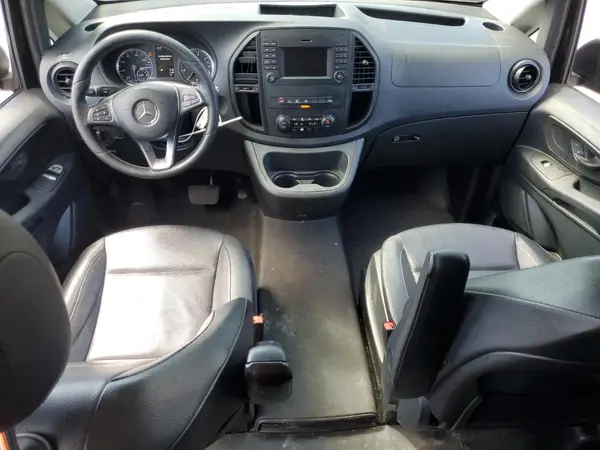 WD4PG2EE0J3455110 2018 MERCEDES-BENZ METRIS - Image 8