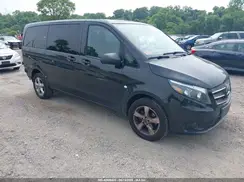 WD4PG2EE0J3460906 2018 MERCEDES-BENZ METRIS