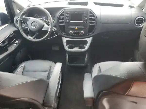 WD4PG2EE1G3085682 2016 MERCEDES-BENZ METRIS - Image 8
