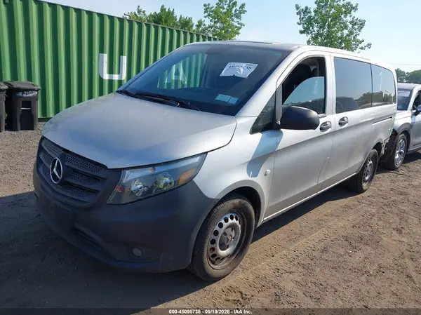 WD4PG2EE1G3102223 2016 MERCEDES-BENZ METRIS - Image 2