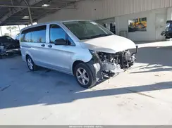 WD4PG2EE1G3104523 2016 MERCEDES-BENZ METRIS