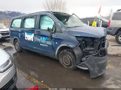 WD4PG2EE1G3164088 2016 MERCEDES-BENZ METRIS