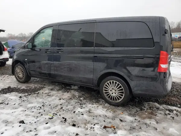 WD4PG2EE1J3363472 2018 MERCEDES-BENZ METRIS - Image 2